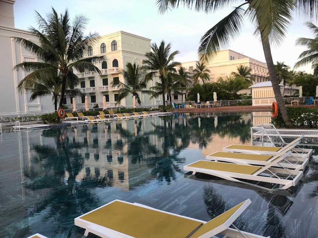 Kalia Hotel Дуонг-Донг Экстерьер фото